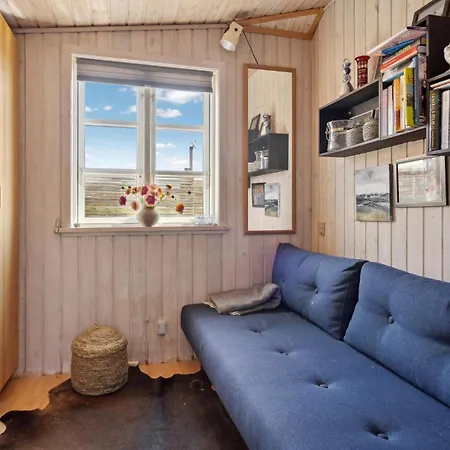 Stunning In Juelsminde With House Sea View Tatil Evi *