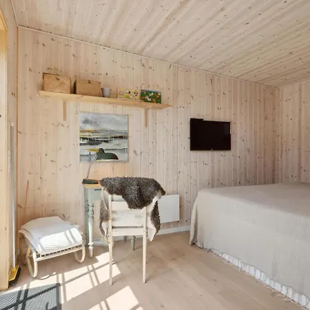 Stunning In Juelsminde With House Sea View