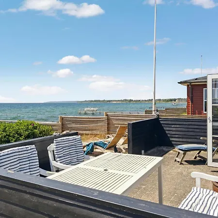 Stunning In Juelsminde With House Sea View Juelsminde (Hedensted)